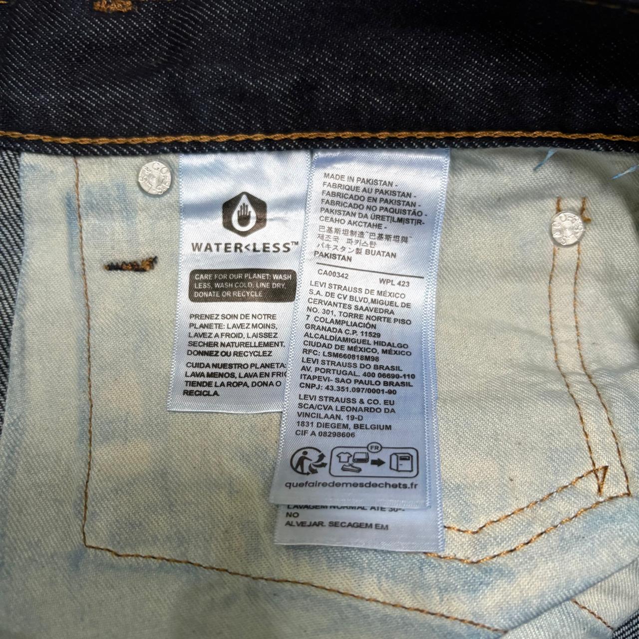 Levi’s 511 Slim Fit Men’s Jeans – Medium Blue Stretch Denim